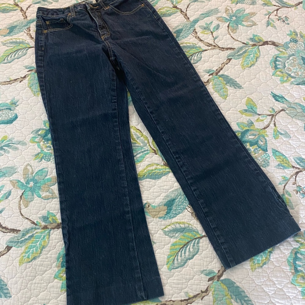 ST. JOHN’S BAY Women's Dark Blue Jeans - Like New. “Secretly Slender” Panel.
